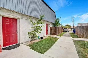 7204 Twin Crest Dr, Austin, TX 78752 - Photo 1
