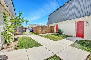 7204 Twin Crest Dr, Austin, TX 78752 - Photo 8