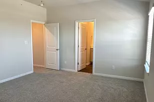 1850 Settlers Glen Dr, Round Rock, TX 78665 - Photo 10