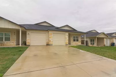 473 Cr 306 #B, Jarrell, TX 76537 - Photo 2