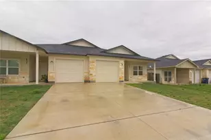 473 Cr 306, Jarrell, TX 76537 - Photo 2