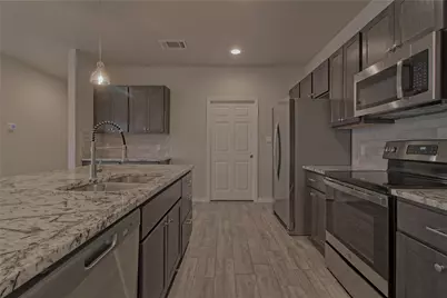 473 Cr 306 #B, Jarrell, TX 76537 - Photo 16