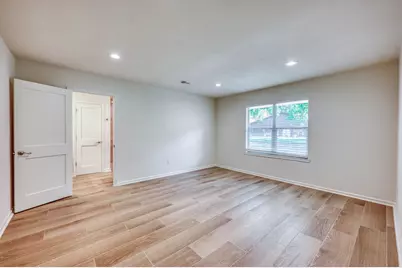 319 Columbine Street, Marble Falls, TX 78654 - Photo 14