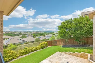 17705 Flowing Brook Dr, Austin, TX 78738 - Photo 10