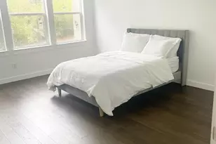 302 E 32nd St, Austin, TX 78705 - Photo 8