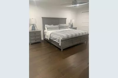 302 E 32nd Street #B, Austin, TX 78705 - Photo 6