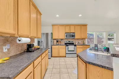 5705 Tumbled Stone Drive, Killeen, TX 76542 - Photo 6