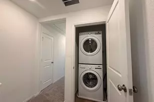 7316 Sparkling Light Dr, Del Valle, TX 78617 - Photo 16