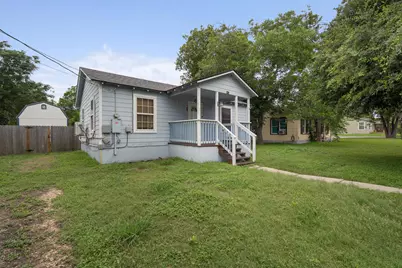 515 Wyeth Street, Taylor, TX 76574 - Photo 2