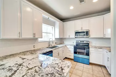 7312 E Ben White Boulevard #6, Austin, TX 78741 - Photo 4