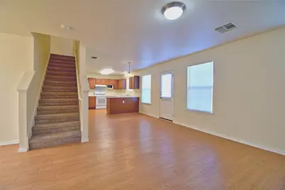 106 Phillips Street, Hutto, TX 78634 - Photo 8