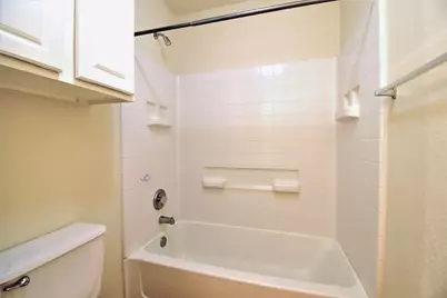 106 Phillips Street, Hutto, TX 78634 - Photo 16