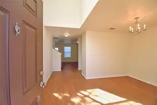 106 Phillips St, Hutto, TX 78634 - Photo 4
