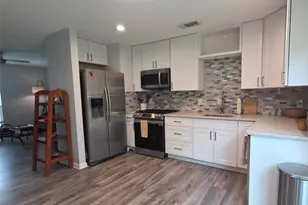 4407 Dovewood Dr, Austin, TX 78744 - Photo 8