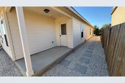 1421 Breanna Lane, Kyle, TX 78640 - Photo 18