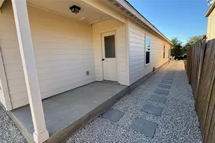 1421 Breanna Ln, Kyle, TX 78640 - Photo 18