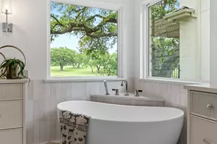 50 Tiburon Dr, The Hills, TX 78738 - Photo 20