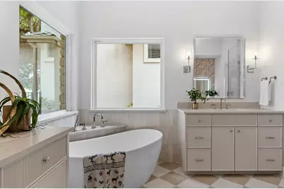 50 Tiburon Drive, The Hills, TX 78738 - Photo 20