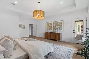 50 Tiburon Dr, The Hills, TX 78738 - Photo 18