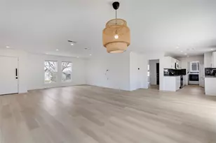 4715 Carsonhill Dr, Austin, TX 78723 - Photo 10