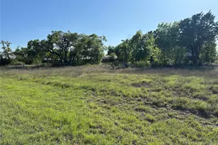 2204 Live Oak Rd, Leander, TX 78641 - Photo 2