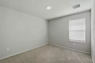 15204 Siberian Elm Ln, Austin, TX 78724 - Photo 12
