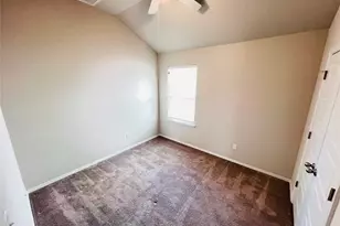 201 Oakstone Dr, Georgetown, TX 78628 - Photo 16