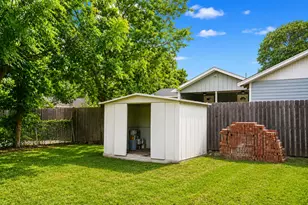 1508 S Walnut St, Georgetown, TX 78626 - Photo 18