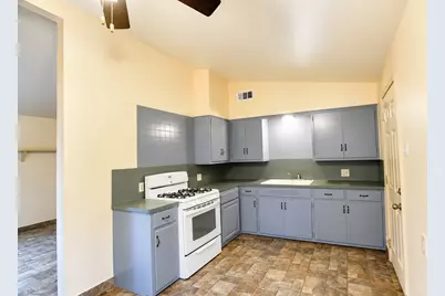 1508 S Walnut Street, Georgetown, TX 78626 - Photo 16