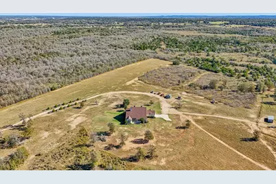 1525 Fm 1704, Elgin, TX 78621 - Photo 36