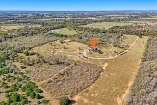 1525 Fm 1704, Elgin, TX 78621 - Photo 32