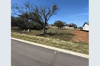 314 Sweet Grass, Horseshoe Bay, TX 78657 - Photo 4