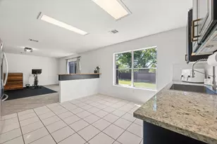 1606 Candlelight Dr, Leander, TX 78641 - Photo 10