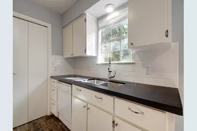 6209 Adalee Avenue #B, Austin, TX 78723 - Photo 10