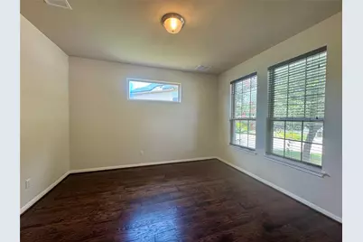 1012 Mark Omeara Cove, Round Rock, TX 78664 - Photo 4