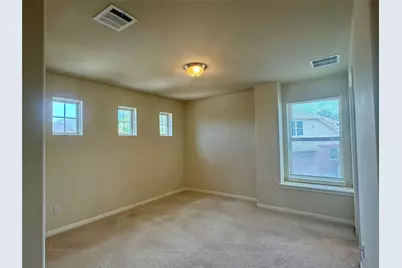 1012 Mark Omeara Cove, Round Rock, TX 78664 - Photo 32