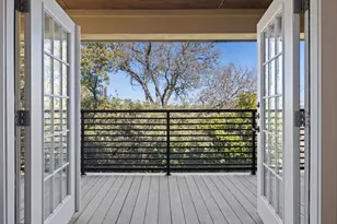 1018 Harwood Pl, Austin, TX 78704 - Photo 16