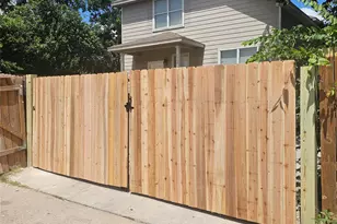 7002 Bennett Ave, Austin, TX 78752 - Photo 26