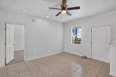 7002 Bennett Avenue, Austin, TX 78752 - Photo 10