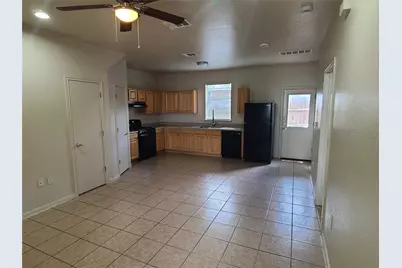 7002 Bennett Avenue, Austin, TX 78752 - Photo 8