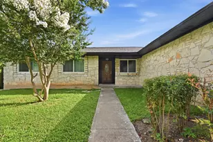 10504 Hard Rock Rd, Austin, TX 78750 - Photo 2