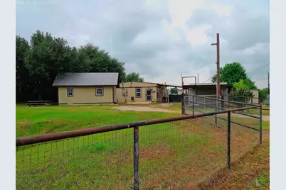 151 County Road 311, Rockdale, TX 76567 - Photo 2