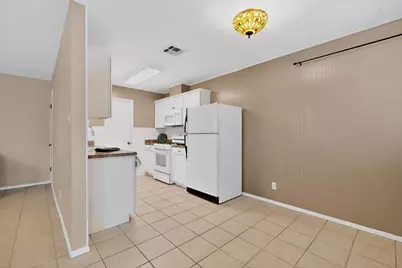 801 Pack Saddle Pass, Round Rock, TX 78681 - Photo 6