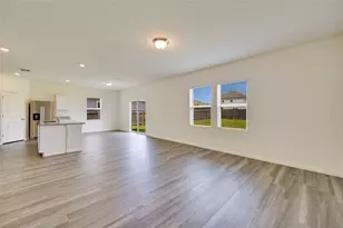 268 Wren Ln, Kyle, TX 78640 - Photo 4