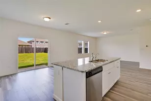 268 Wren Ln, Kyle, TX 78640 - Photo 8