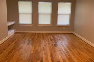 3207 Hampton Rd, Austin, TX 78705 - Photo 2