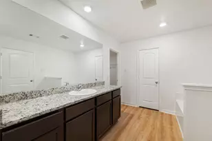 317 Cres Park Dr, Jarrell, TX 76537 - Photo 12