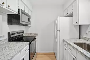 10955 Wurzbach Rd, San Antonio, TX 78230 - Photo 10