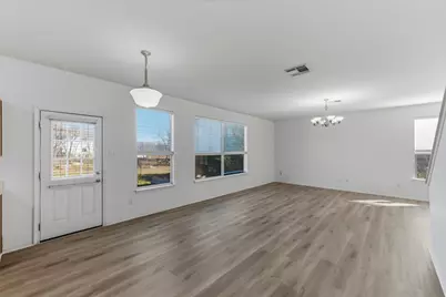 113 Spring Branch Cove, Kyle, TX 78640 - Photo 6