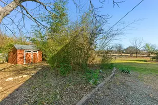 113 Spring Branch Cove, Kyle, TX 78640 - Photo 32